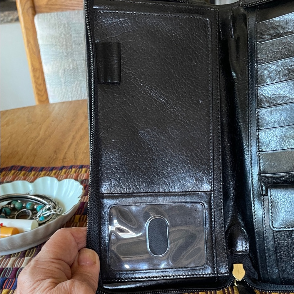 Brahmin Black Leather Wallet - Picture 8 of 9